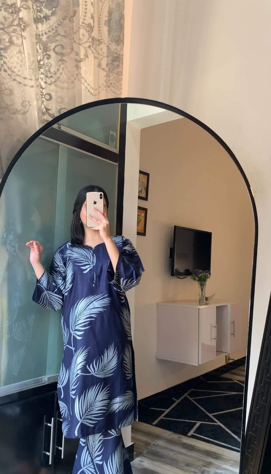 Linen 2-Piece Leaf Design (Navy Blue)