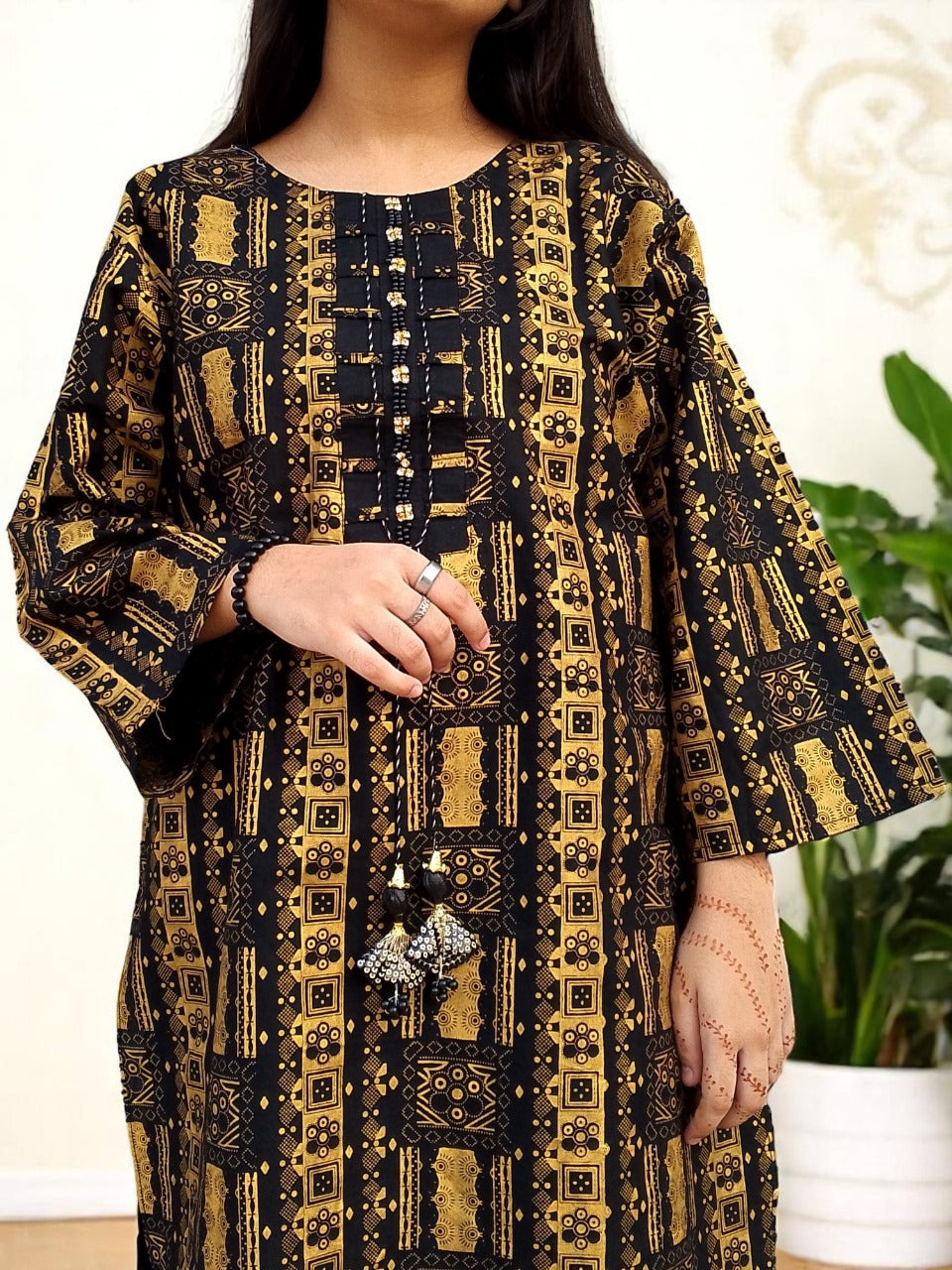 Self Printed Cotton 2-Piece Dress | Gol Ghera Shirt with Plazo | Stylish Neck Design (BLACK GOLD))