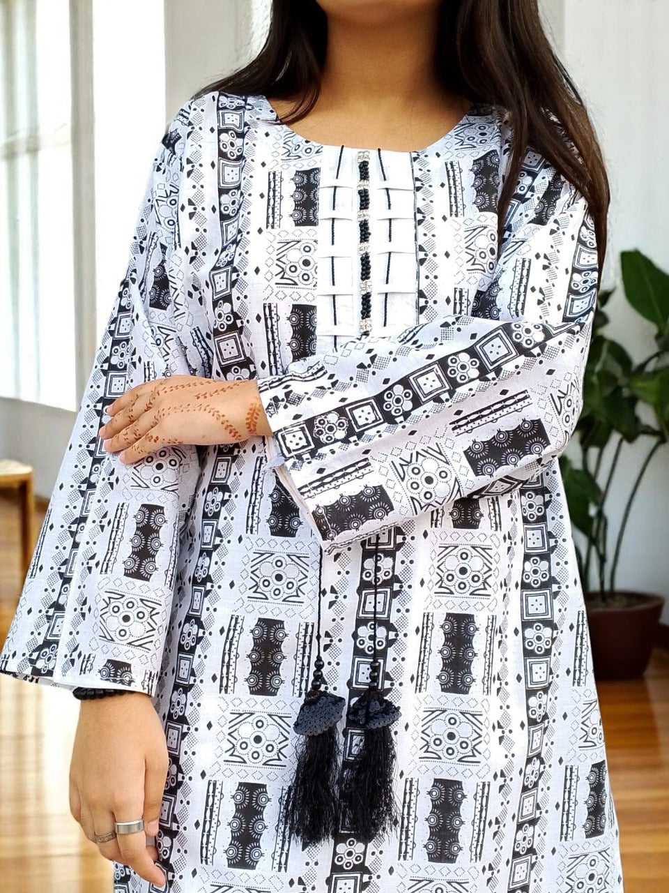 Self Printed Cotton 2-Piece Dress | Gol Ghera Shirt with Plazo | Stylish Neck Design (WHITE)