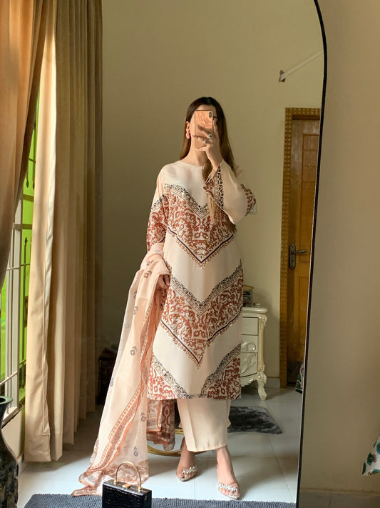 Simran Élegance Premium Silky Lawn Stitched 3-Piece Set