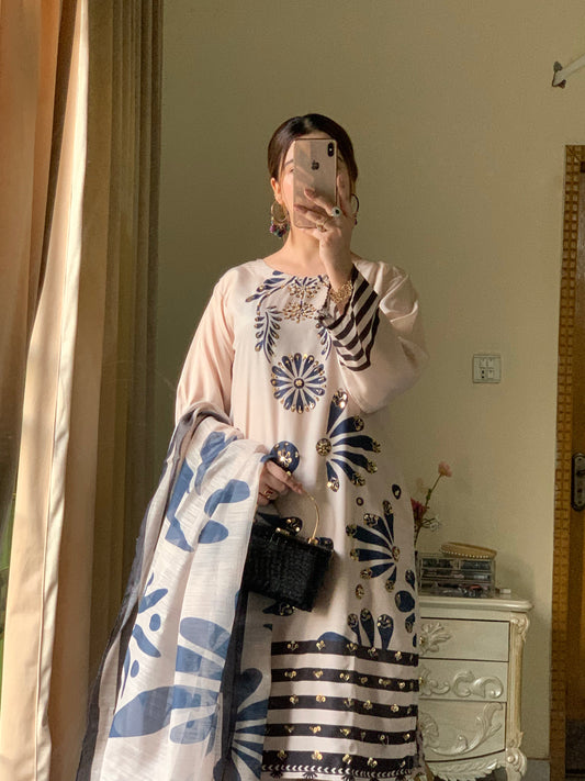 Huria Opulence Longline Stitched Silken Lawn 3-Piece Collection