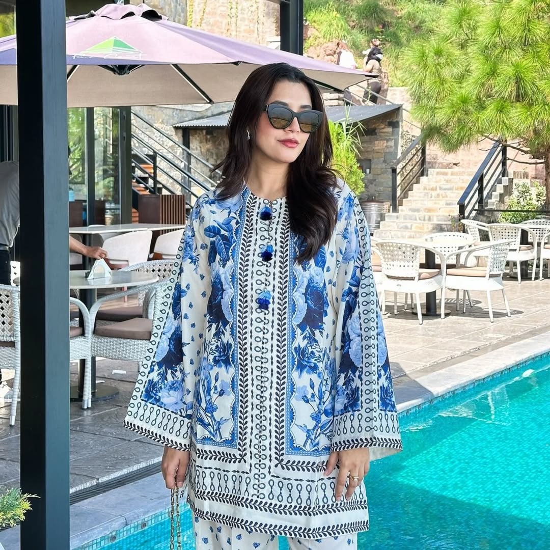 Elegant Women's Luxury Velvet 2-Piece Co-Ord Set | Premium Chic Outfit 03