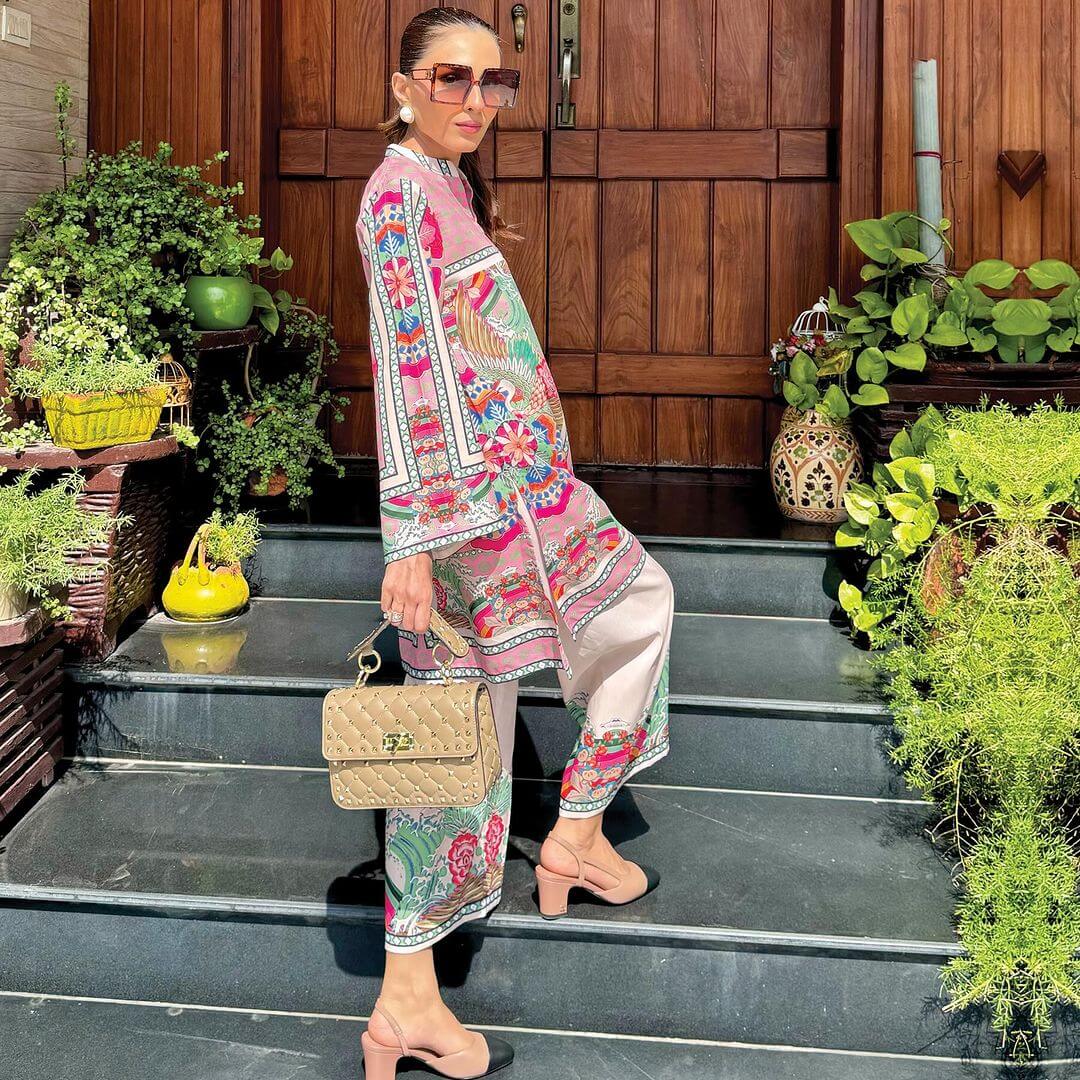 Elegant Women's Luxury Velvet 2-Piece Co-Ord Set | Premium Chic Outfit 02