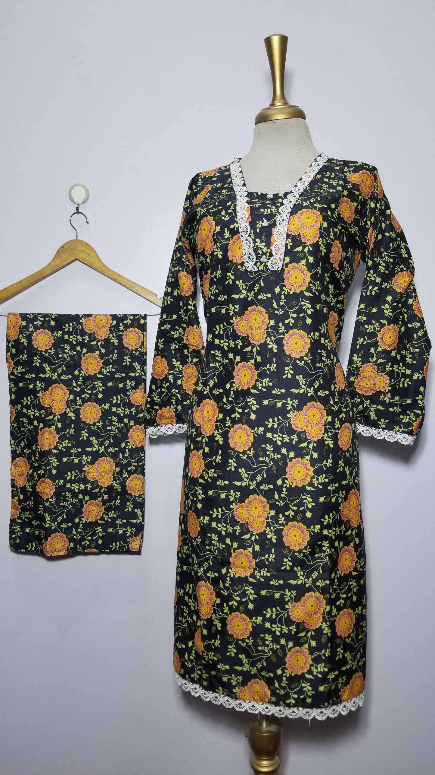 Cotton 2-Piece Stitched Set with Elegant Lace Detailing – Long Length Outfit (20)