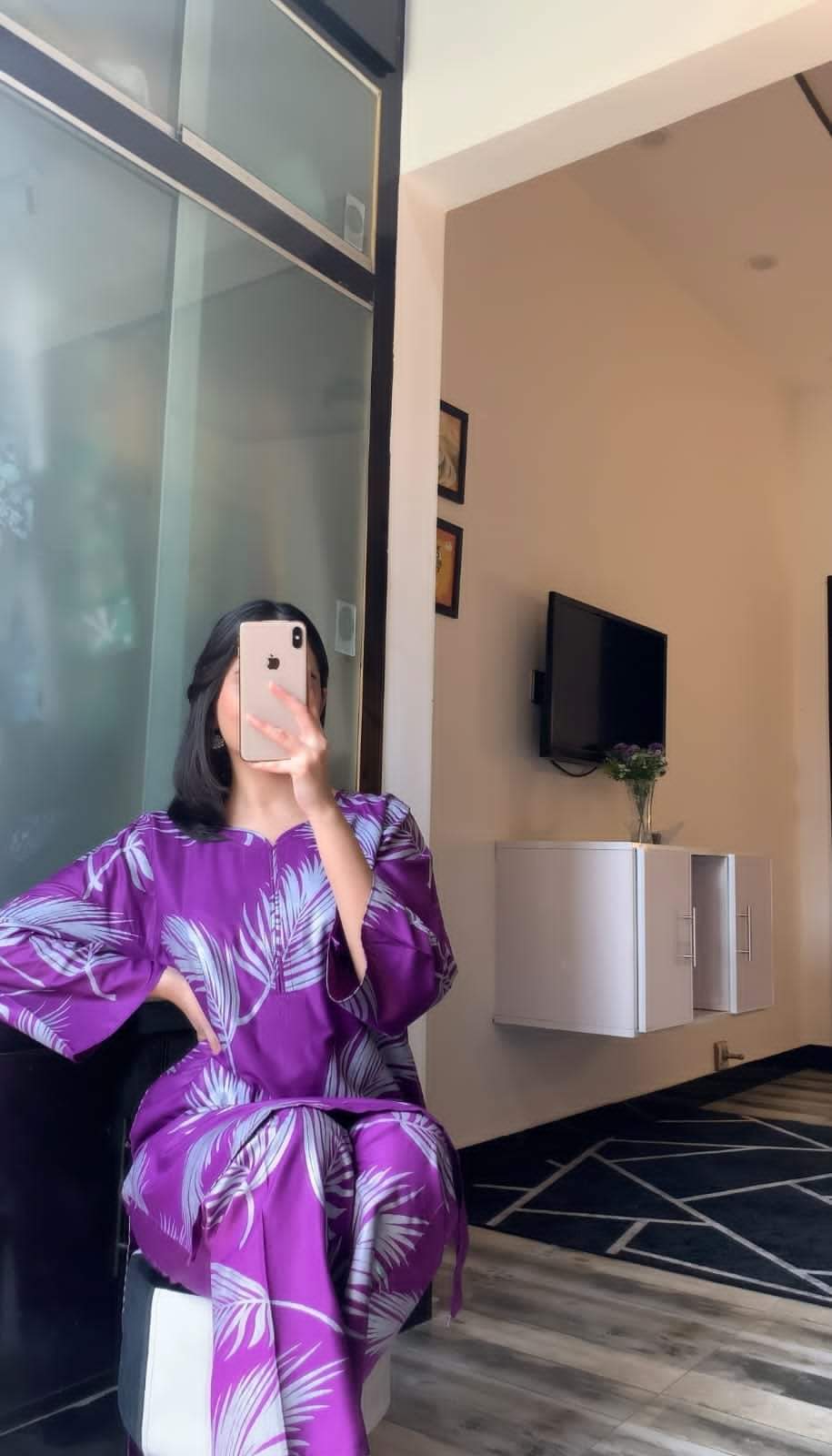 Linen 2-Piece Leaf Design (Purple)