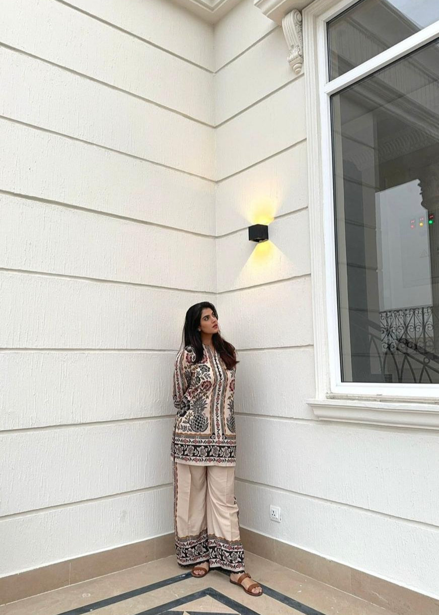 Elegant Women's Luxury Velvet 2-Piece Co-Ord Set | Premium Chic Outfit 11